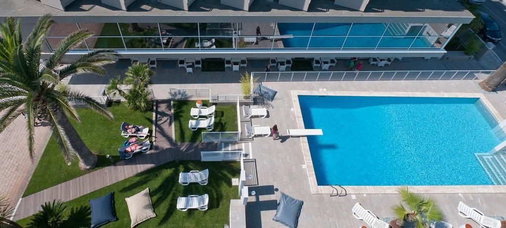 Hotel Eden Alba Adriatica Kültér fotó
